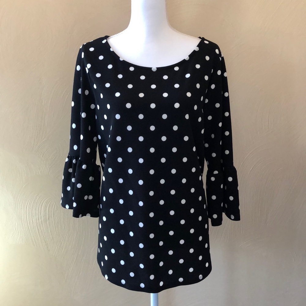 Green Envelope Pokladot Top